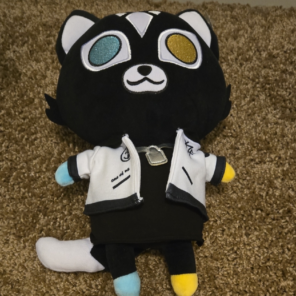 District Black and White Plush with Blue and Yellow Accents